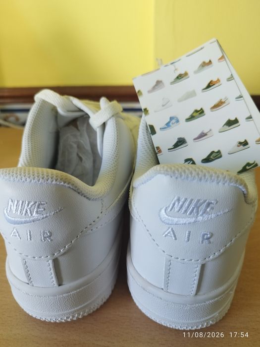 Tênis Nike Air Force 1  N 38