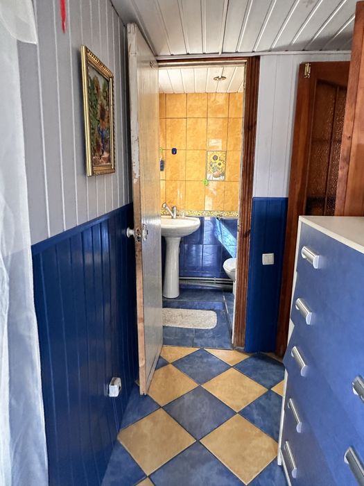 Продаж половинки будинку. Дешево!