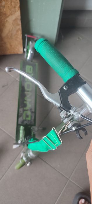 Hulajnoga hudora z paskiem koła średnica 12 cm