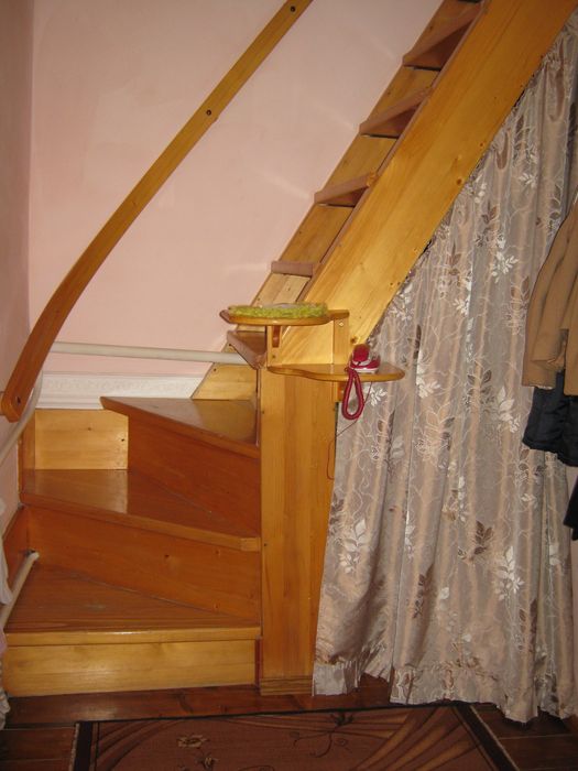 1/2 будинку. 100 м.к. с. Озерна