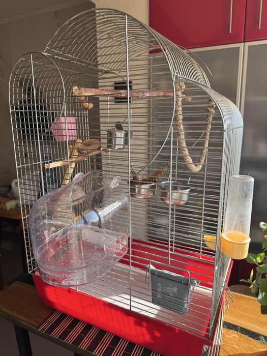 Клітка для папуг.