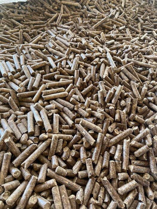 Продам паливну деревʼяну пелету!