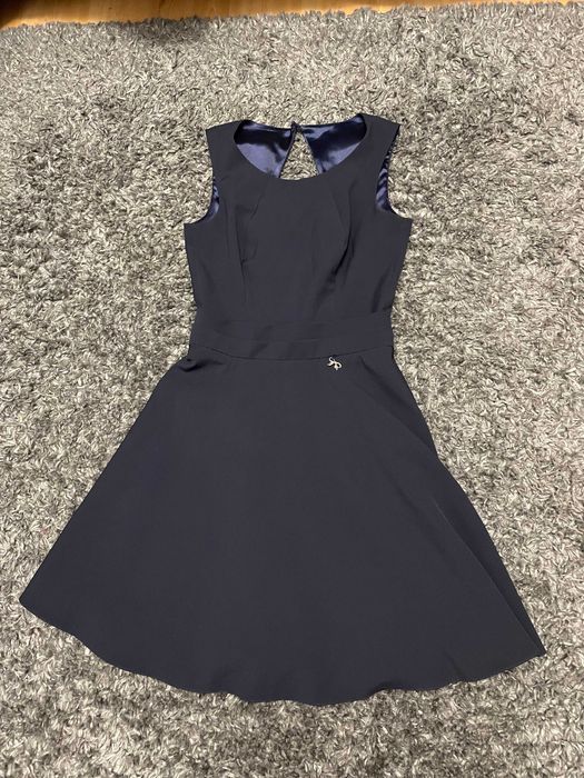 sukienka elegancka na studniówkę/wesele