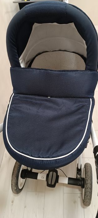 Продам дитячу коляску 2в 1