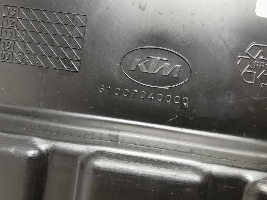 KTM 990 SUPER DUKE Oryginalne Siedzenie Kanapa Fotel