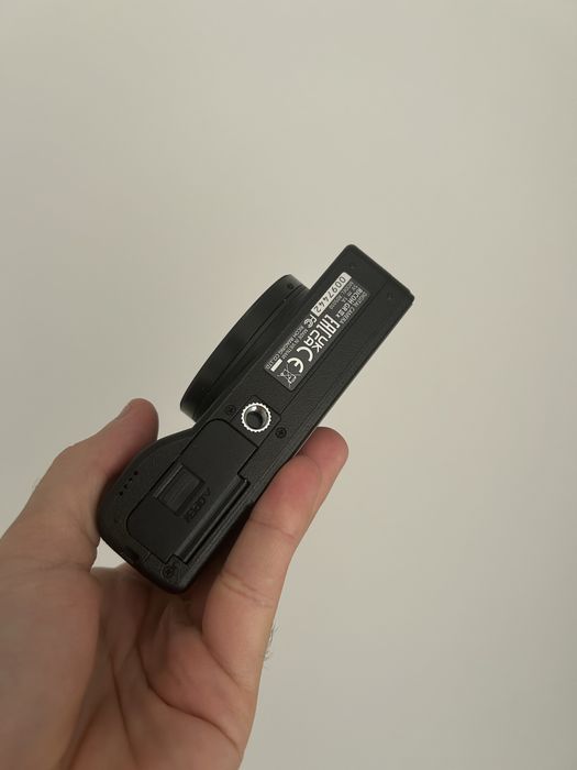 Ricoh GR iiix HDF