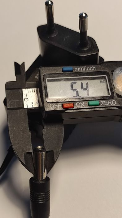 Carregador 8v 250mA