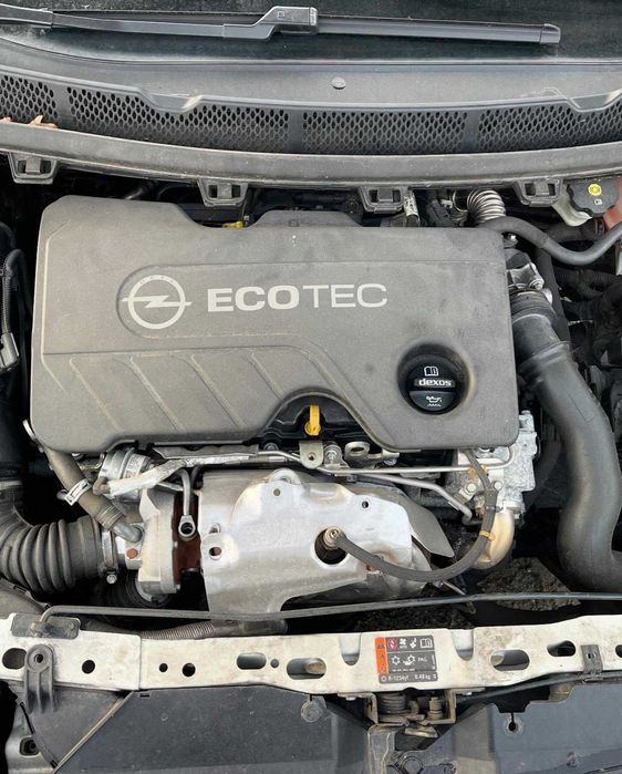 Opel Astra K 2018 para peças!