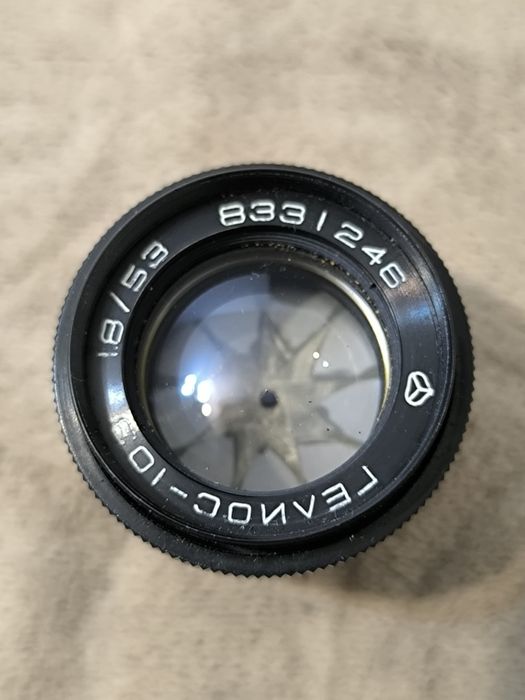 Об'єктив Геліос 103 1.8/53