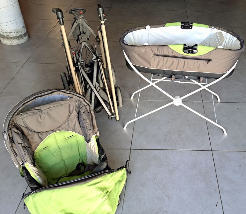 Berçário de bebé em ferro + carrinho de bebé (conjunto)