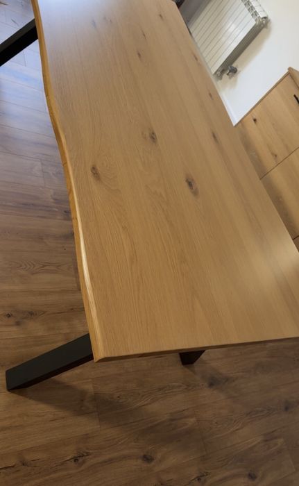 Mesa + aparador 600€