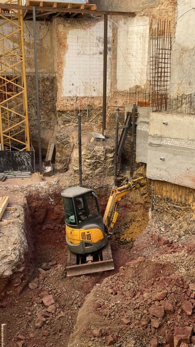 Mini escavadora Yanmar Vio25