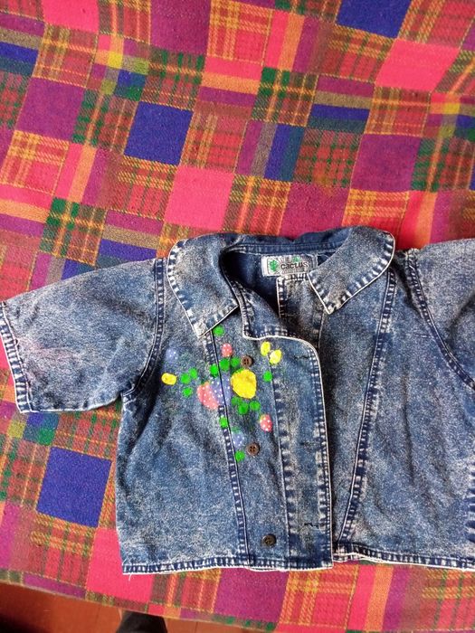 Светрики , на 5-8р. халатик