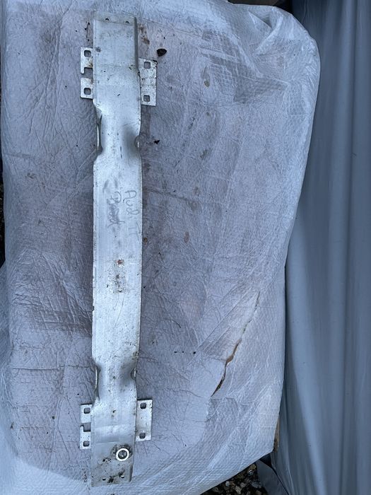 belka zderzaka przód AUDI TT 8s0 oryginał