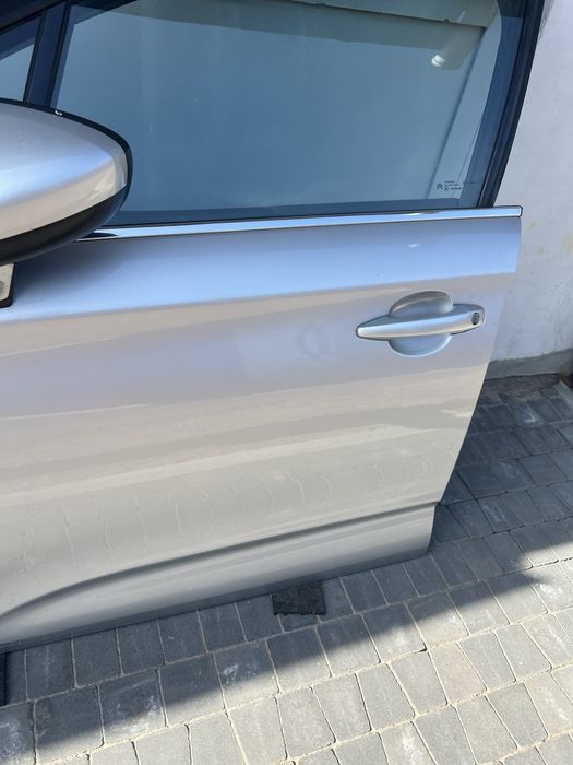 Citroen c4 b7 двері.