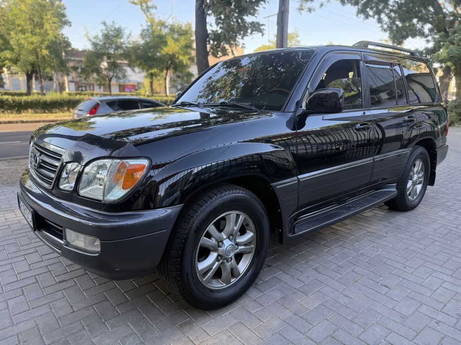 Lexus LX 470 Хорошее состояние