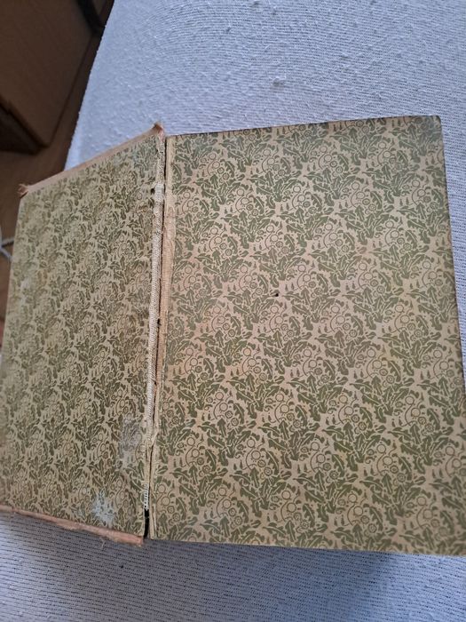 Encyklopedia Larousse z 1926 roku, oryginał
