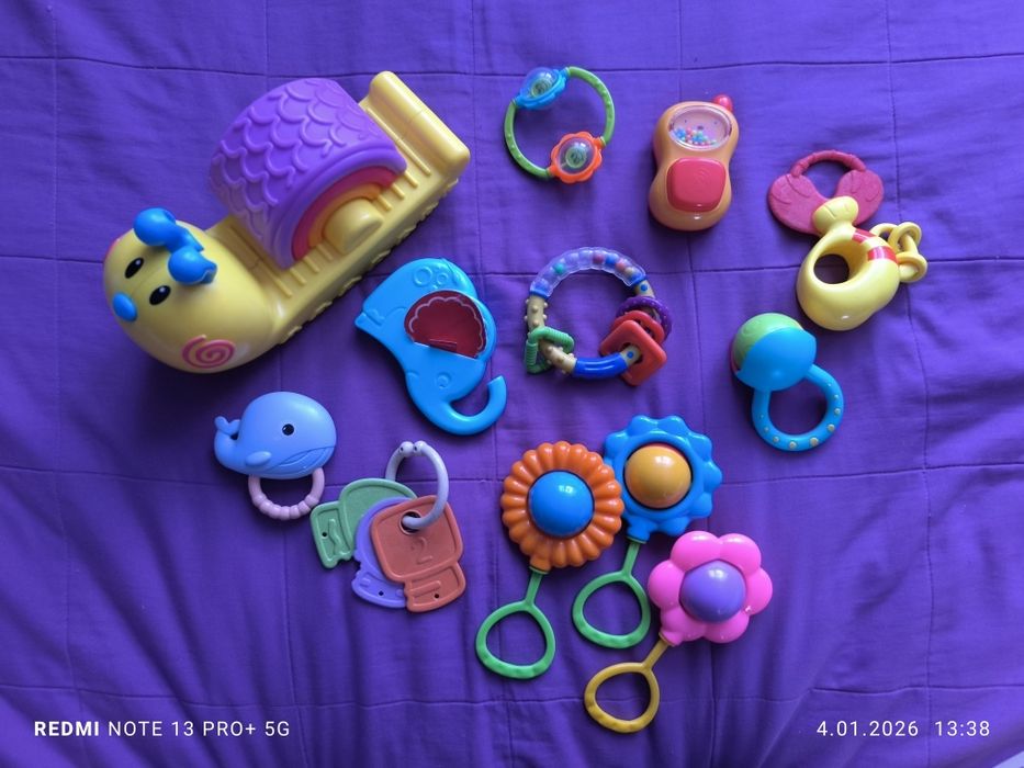 Zestaw - grzechotki dla niemowlaka