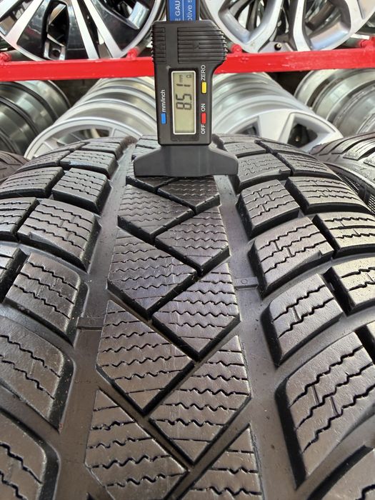 Шини Vredestein 265/45/R21