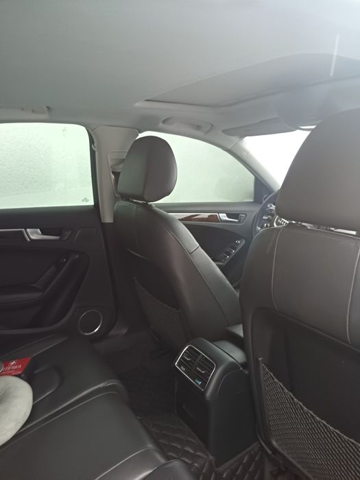 Audi  A4.   2.0T  рест