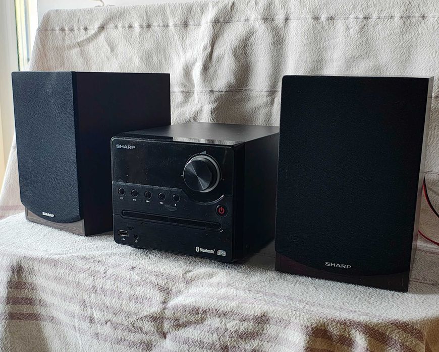 Wieża stereo SHARP