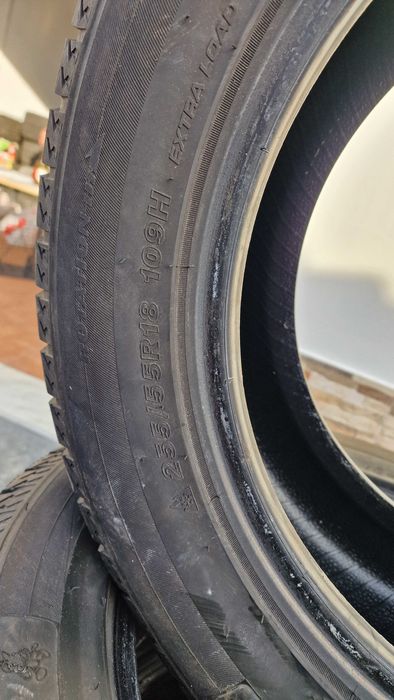 À venda vários pneus em cexcelente estado