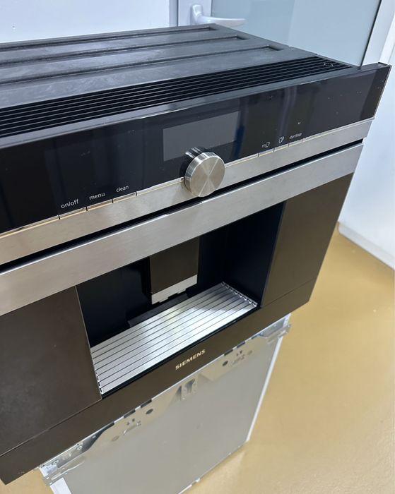 SIEMENS CT636LES6 ekspres ciśnieniowy do zabudowy