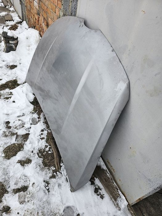 Mazda CX-7 капот