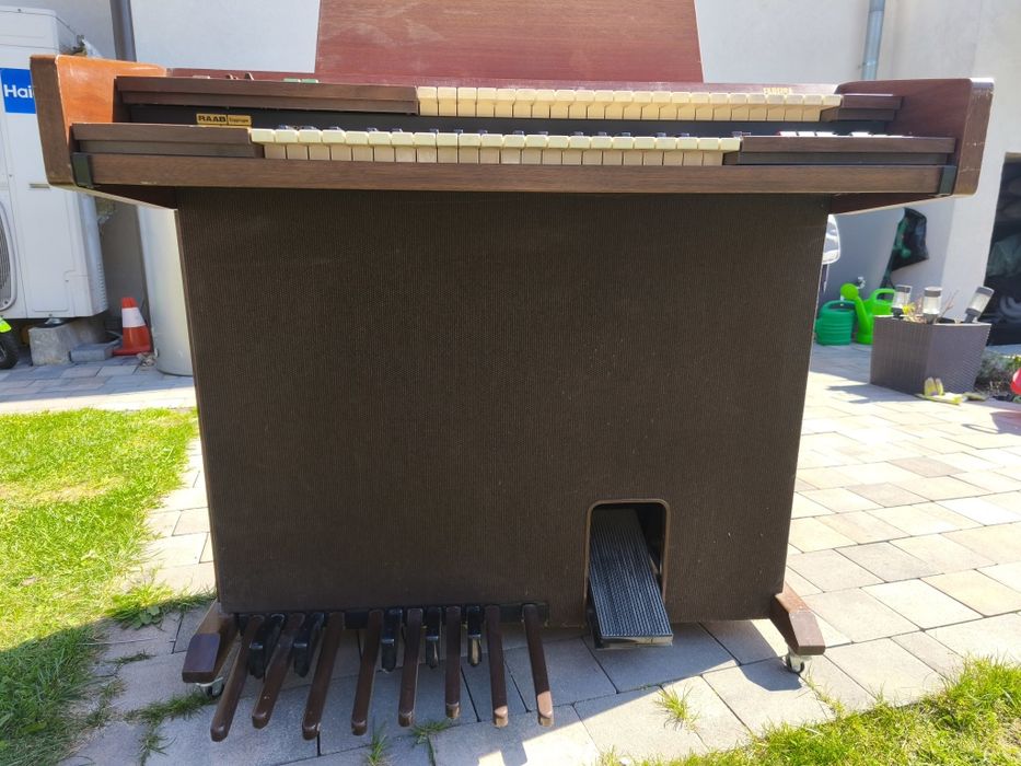 Organy elektryczne Farfisa Capitol + akordeon Odeon