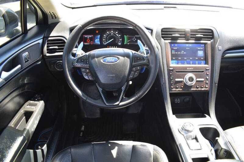 2020 Ford Fusion Titanium