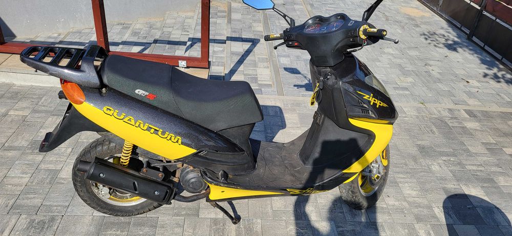 Skuter zipp quantum 1 właściciel niski przebieg