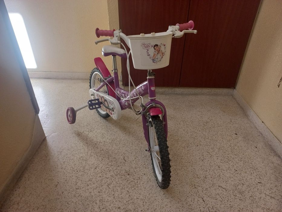 Bicicleta de criança usada.
