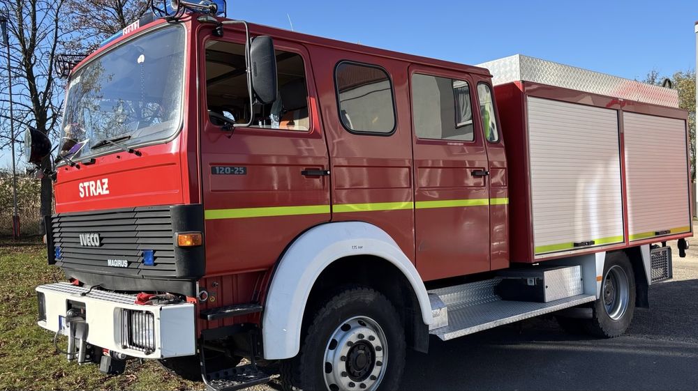 Samochód pożarniczy STRAŻ Strażaci  GBA Iveco Magirus 120-25