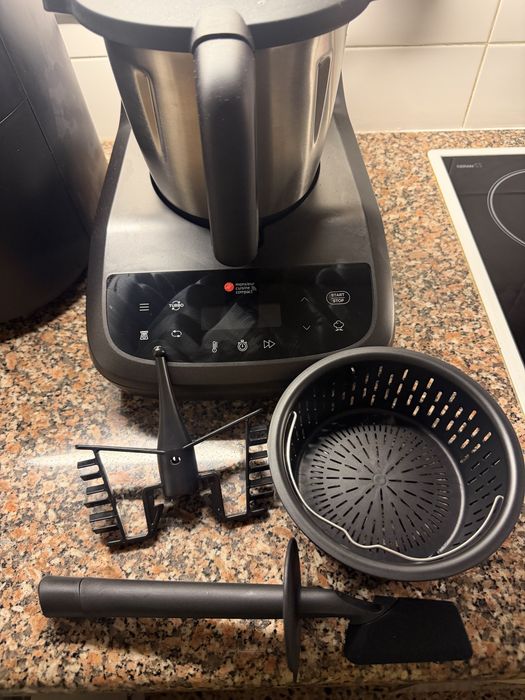 Monsieur Cuisine Compact