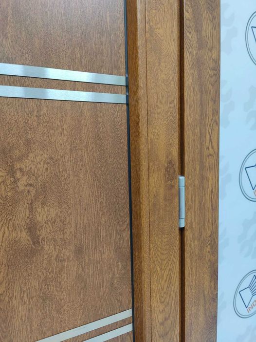 Міжкімнатні та вуличні металопластикові двері від виробника INOX30+ск