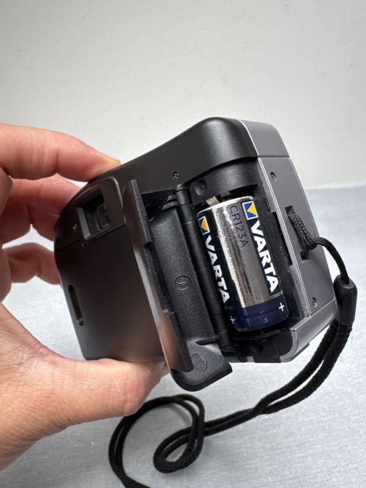 Olympus AF-10 XB na kliszę