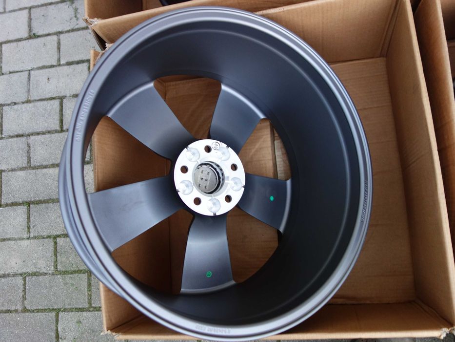 Felgi AUDI RS4 S4 A5 RS5 Q8 Q7 SQ7 SQ8 20'' Nowe Oryginalne