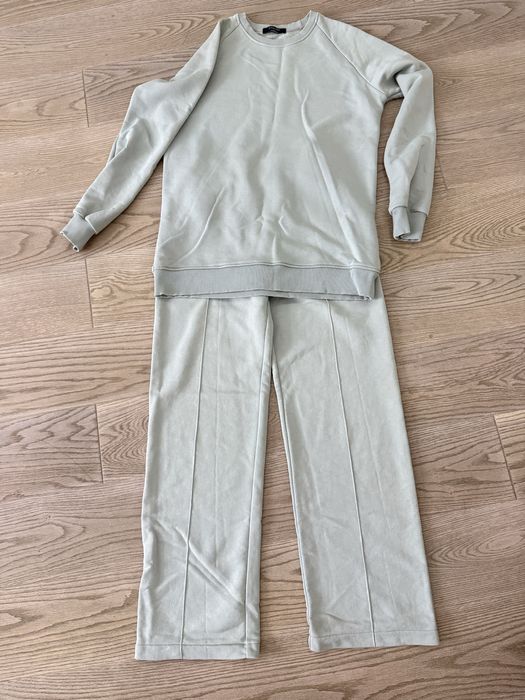 Костюм жіночий, розмір XS