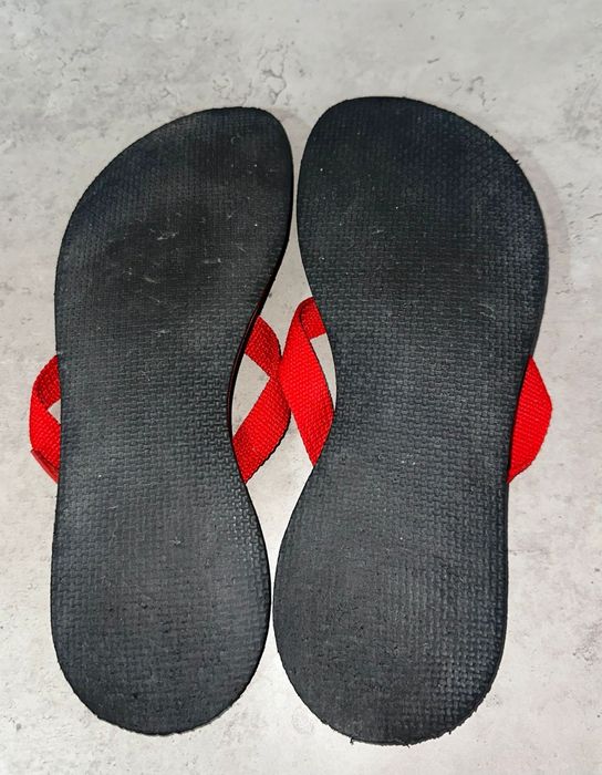 Klapki basenowe japonki 43 Hugo Boss