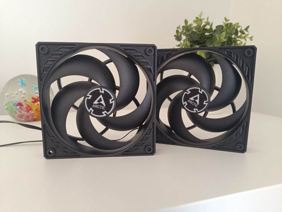 Fan 120mm Arctic P12 PWM PST CO - Ventoinha PC