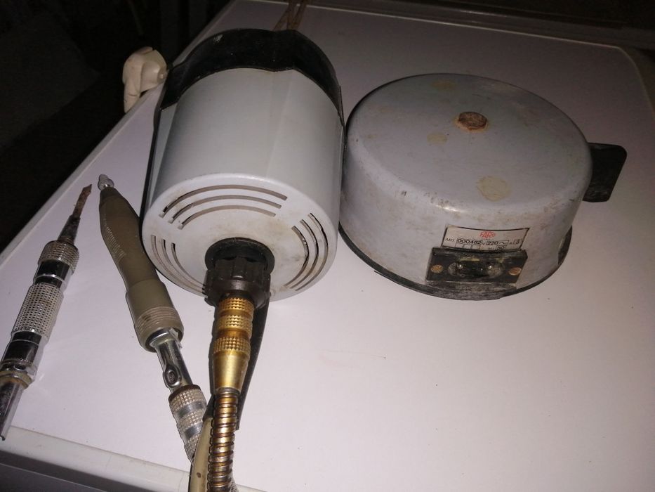 Motor de SUSPENSÃO, Marca FARO, para PRÓTESE DENTÁRIA. Gesso e brocas.