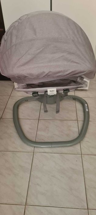 Espreguiçadeira de bebé