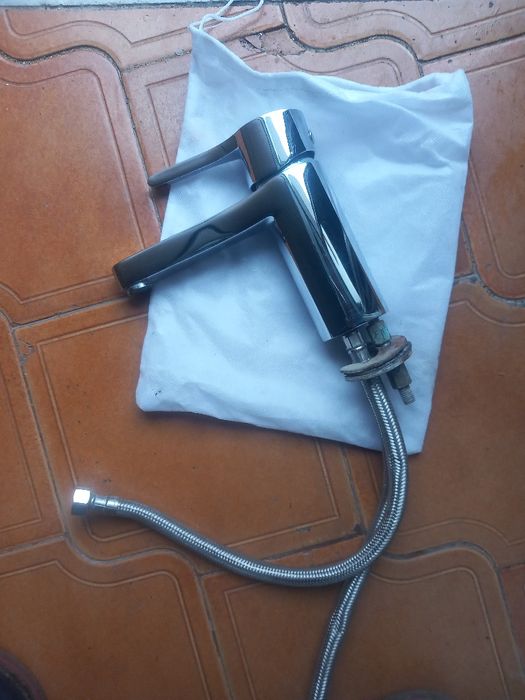 Torneira lavatório  sanitana