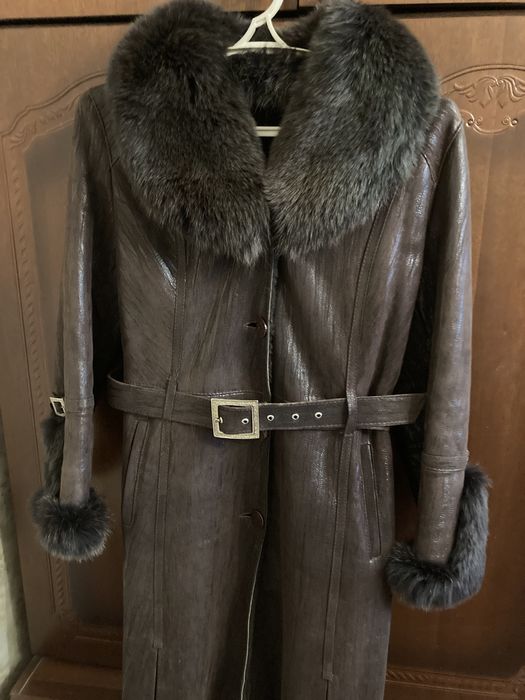 Продам  зимняя дубленка р. 48