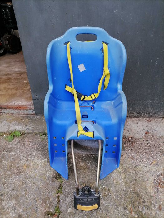 Fotelik rowerowy mocny z bezpiecznym zapięciem