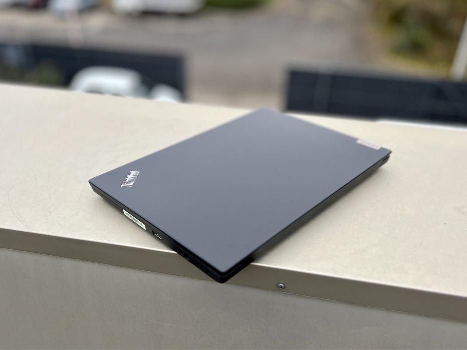 Ноутбук Lenovo ThinkPad E14 G3/Ryzen 3 5300U/8GB+SSD 256GB/14"FHD TN