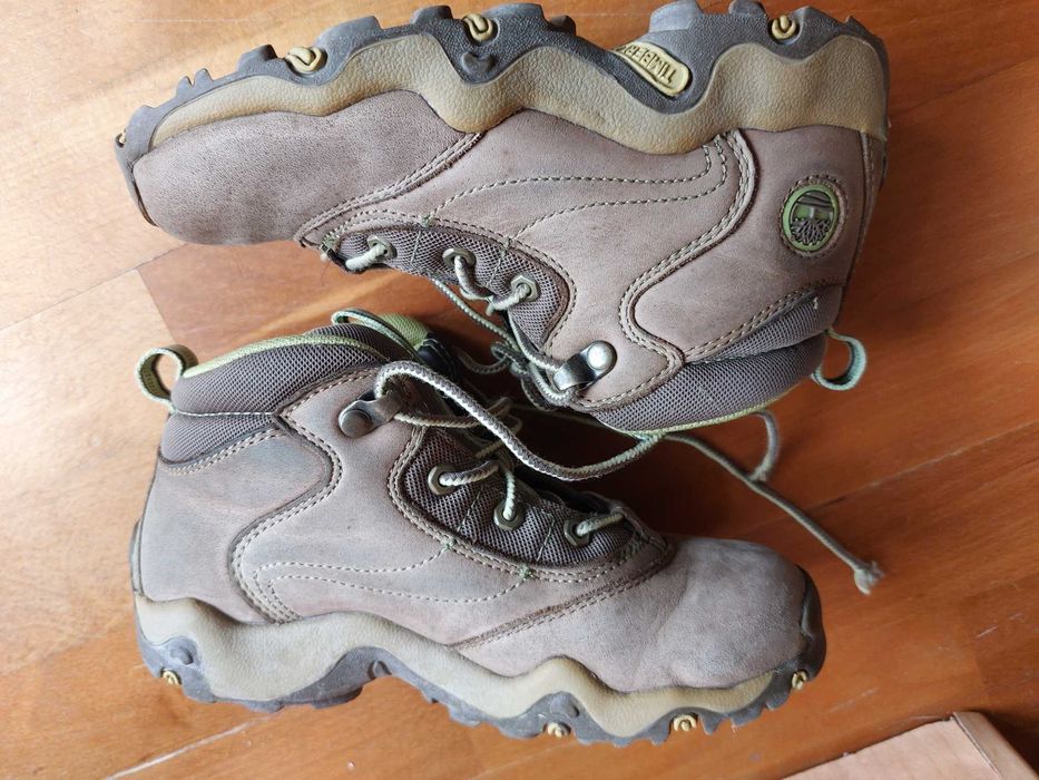 Botas Timberland 34,5 Cinzentas e verdes