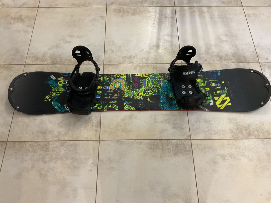 Deska snowboardowa VOLKL RENTAL ROCKER 153cm z wiazaniami RAVEN