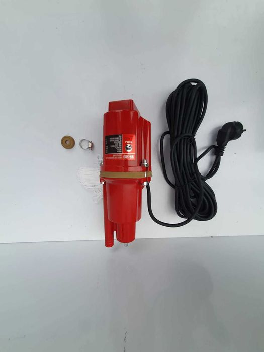 Насос Глибинний вібраційний малиш дачник  (ТІЛЬКИ ДОСТАВКА ПОШТОЮ)