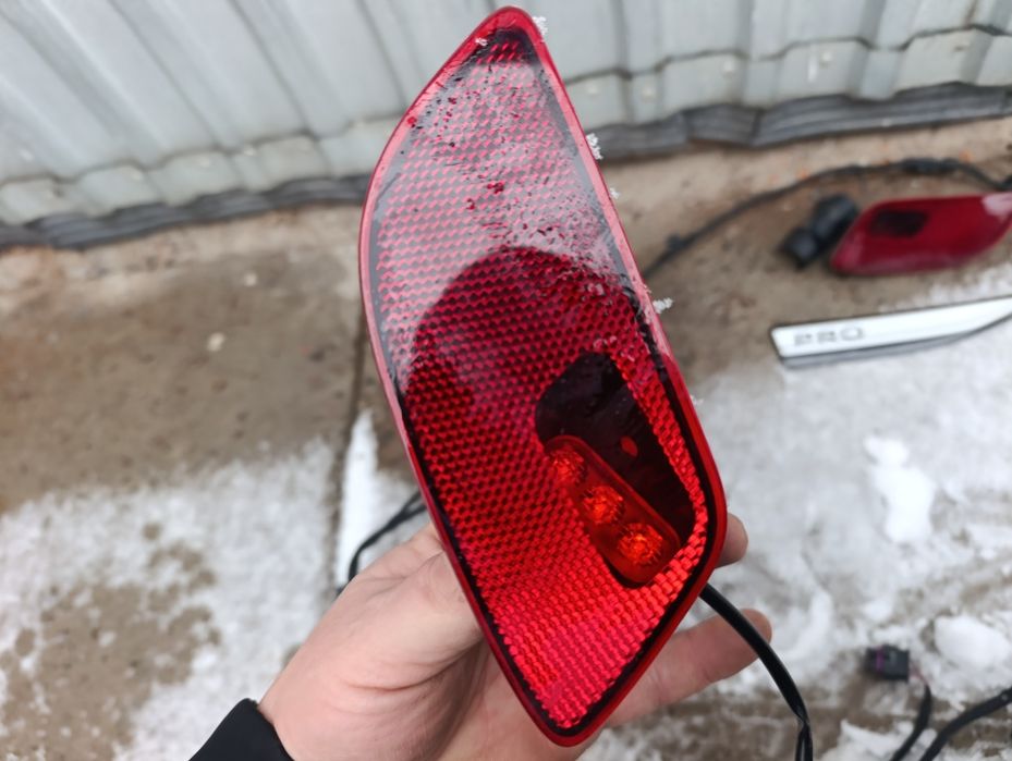 Бампер, проводка антена катафоти VW ID4